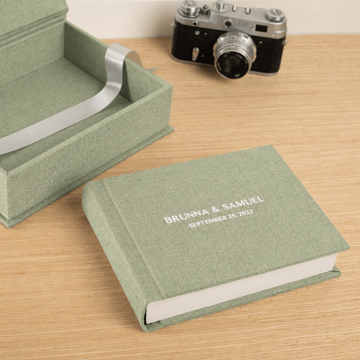 Wedding Album — Signature (MOST RECOMMENDED)