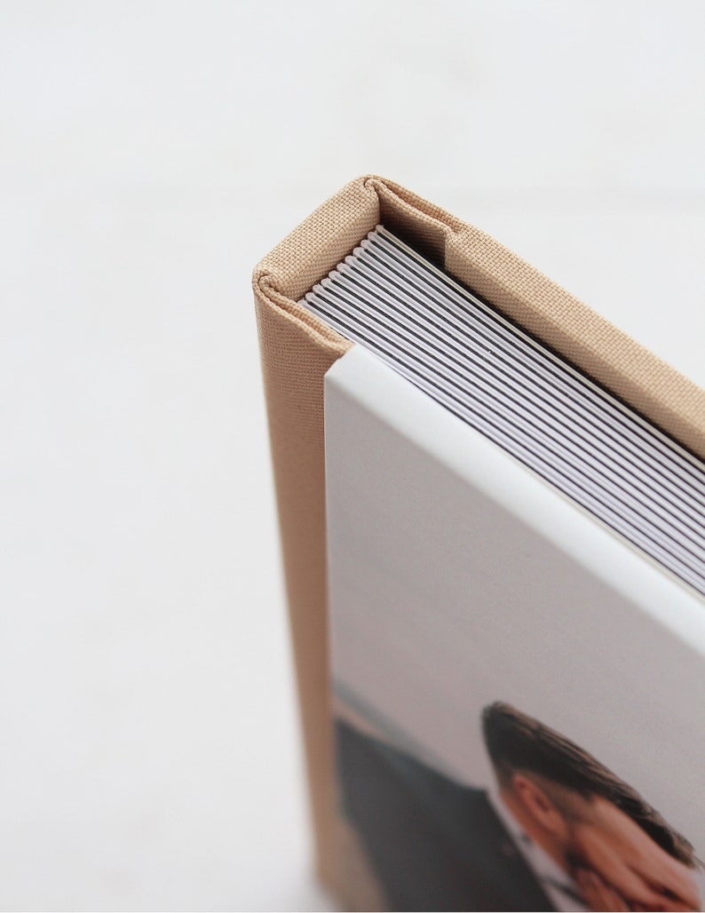 Elegant Photobook C + Box — perfect for luxury wedding memories. (Lovable)